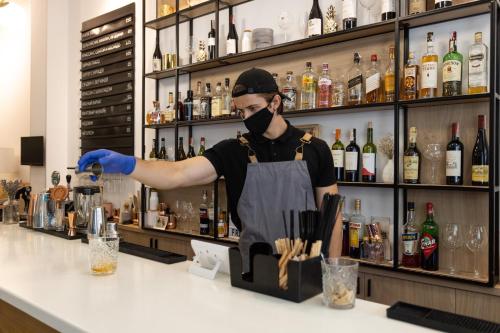 wine and pillow hotel by frapolli