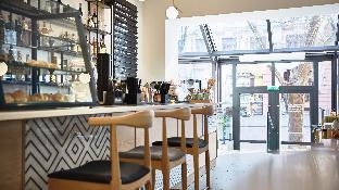 wine and pillow hotel by frapolli