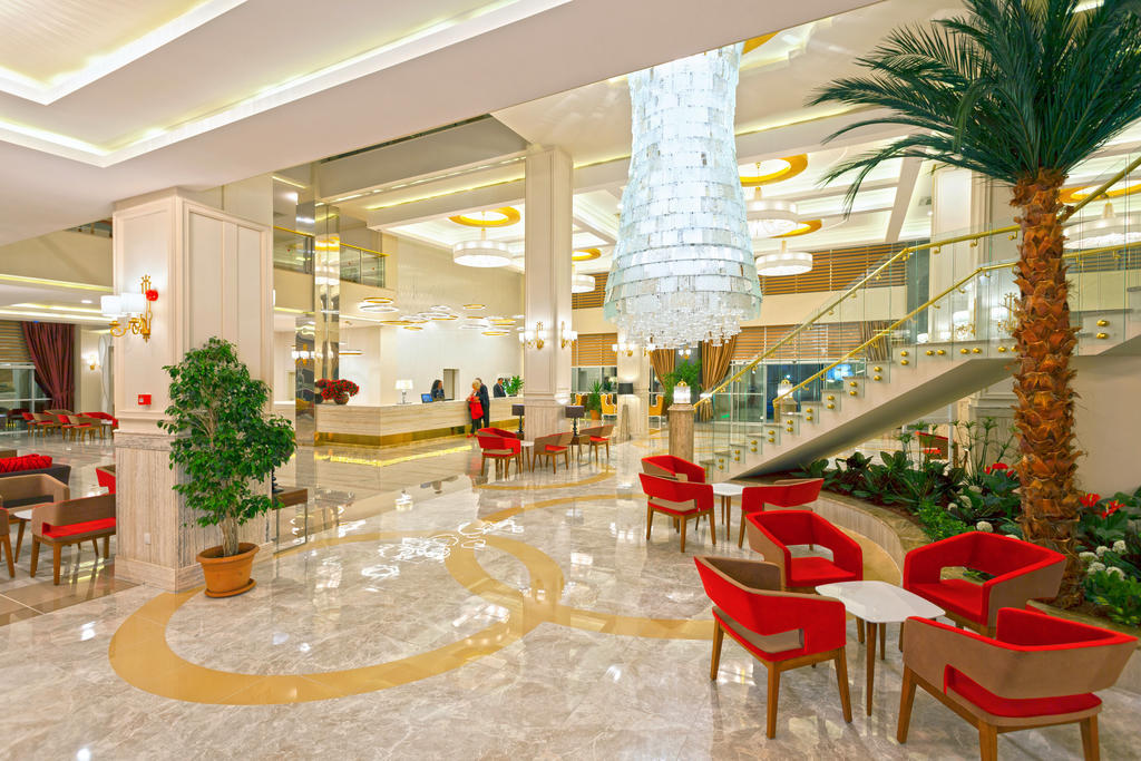 royal garden beach hotel
