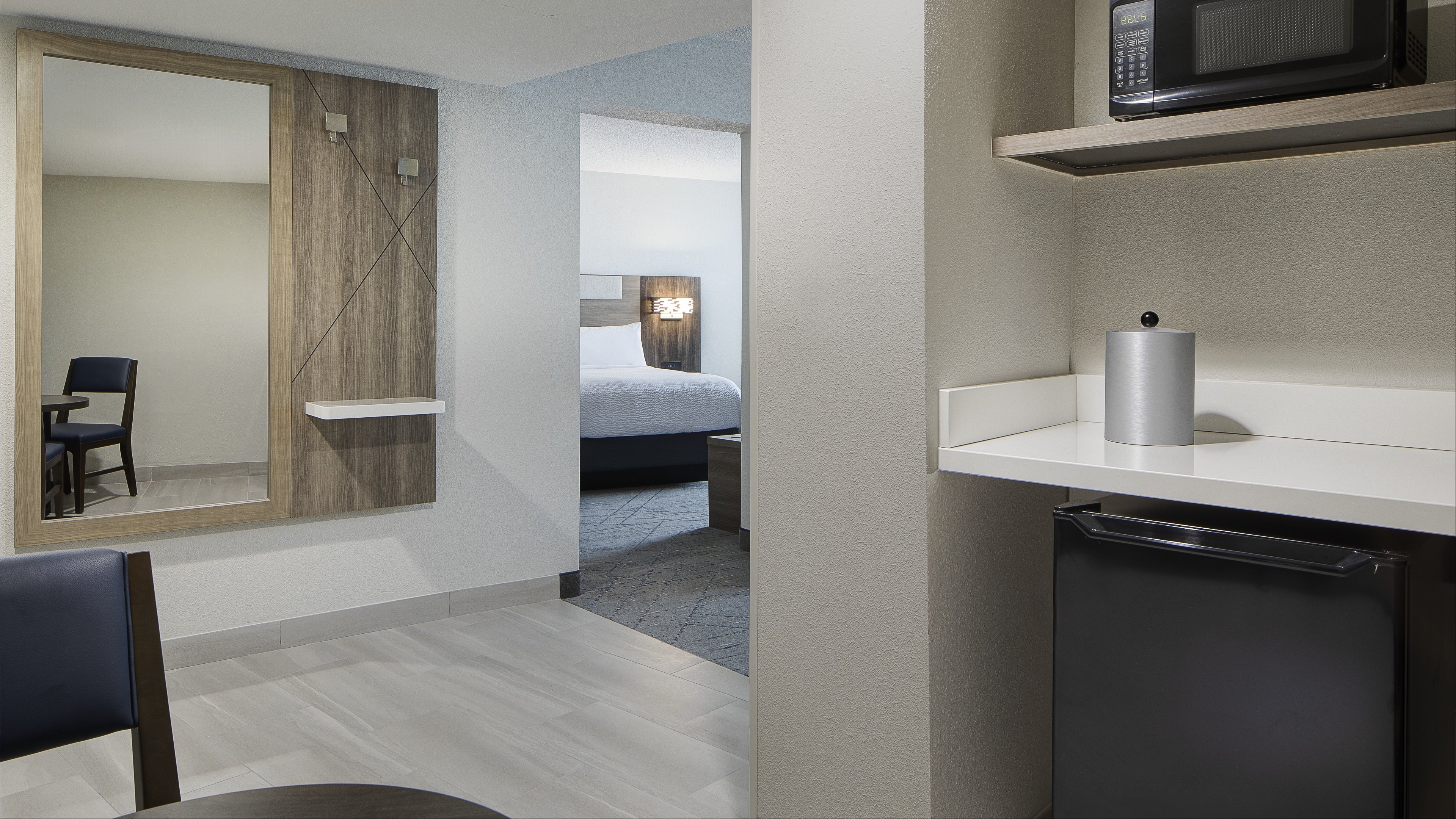 holiday inn express dallas medical market center