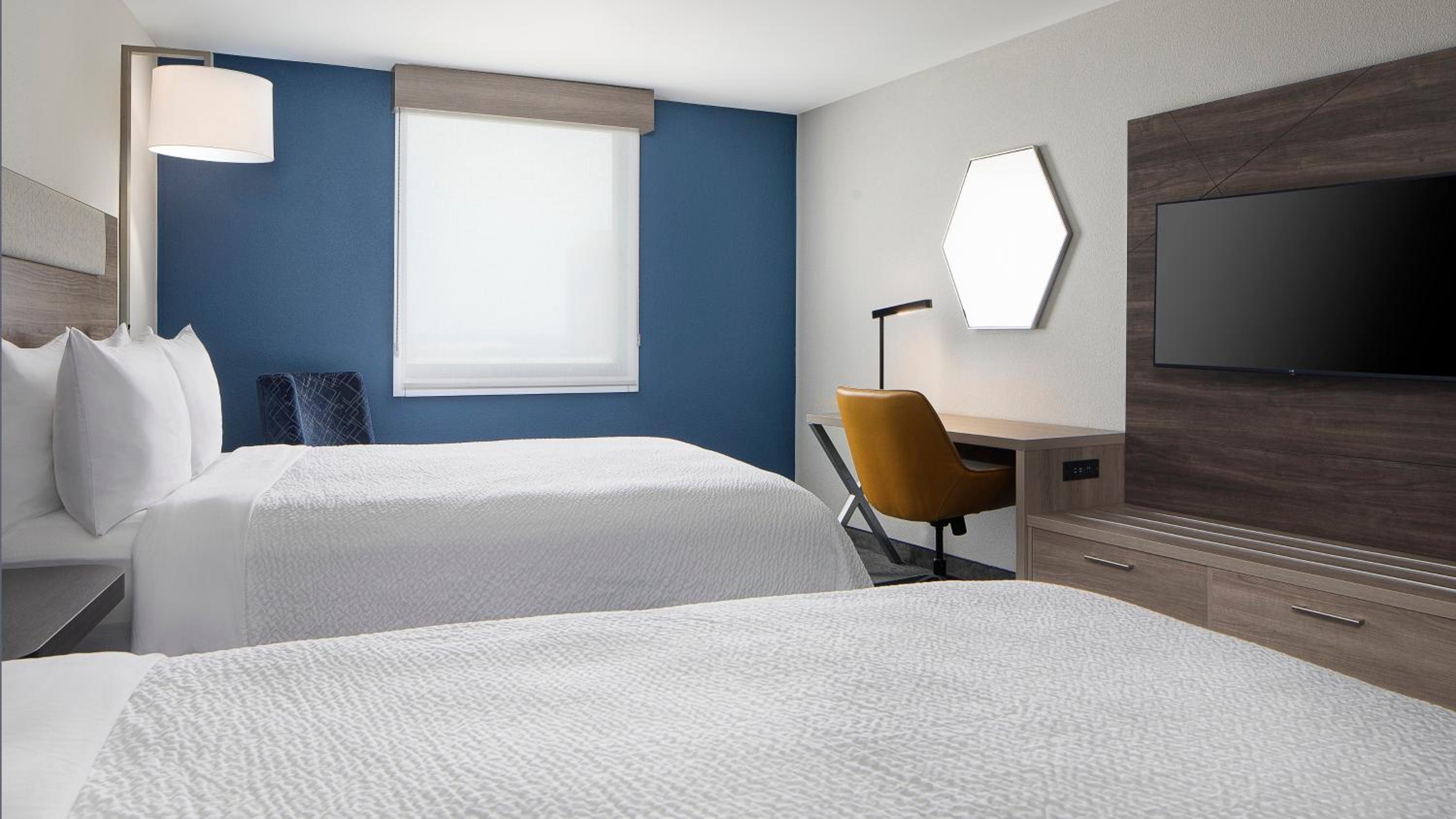 holiday inn express dallas medical market center