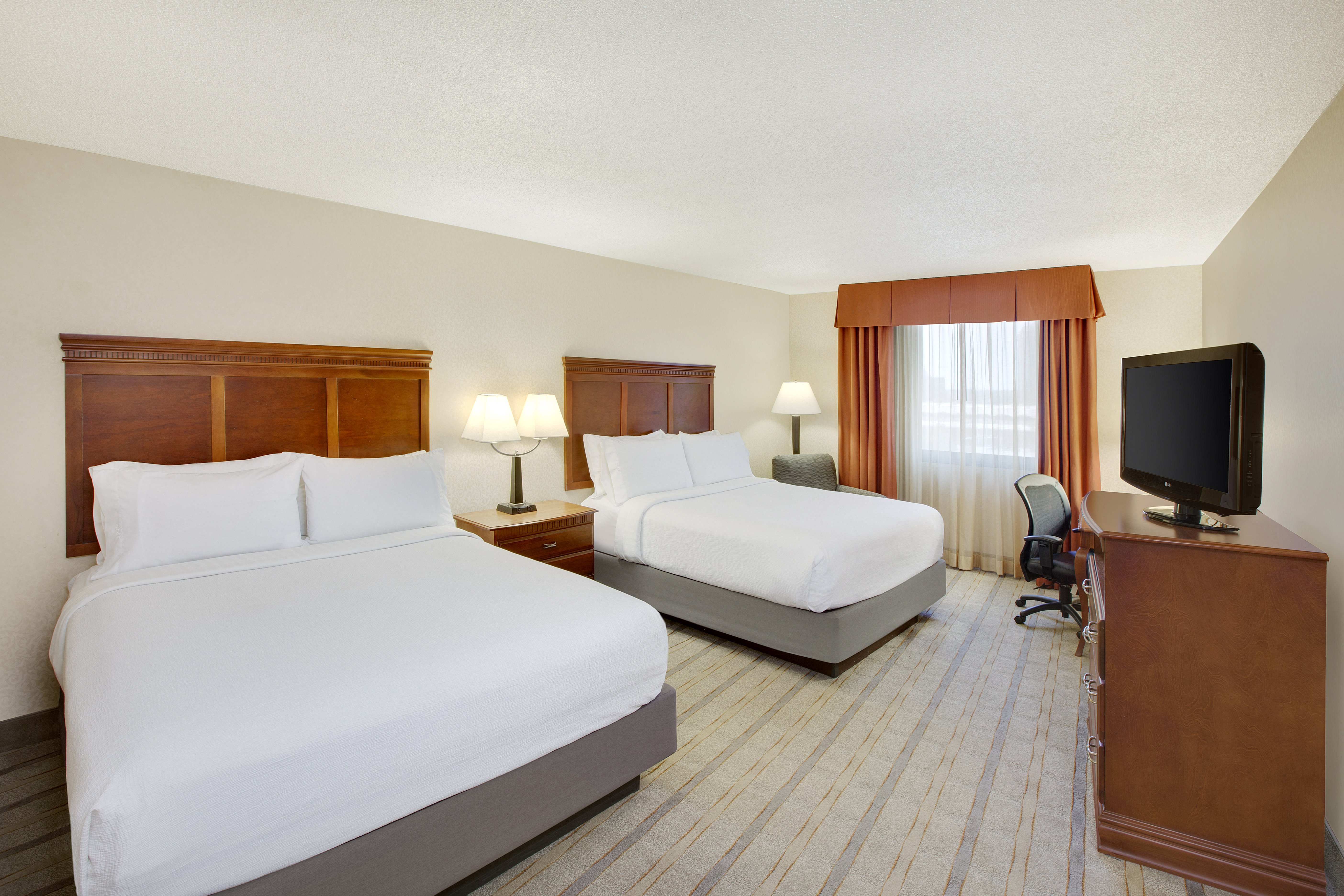 holiday inn express dallas medical market center