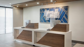 Holiday Inn Express Dallas Medical-Market Center,Dallas>>Corpus Christi,3 star