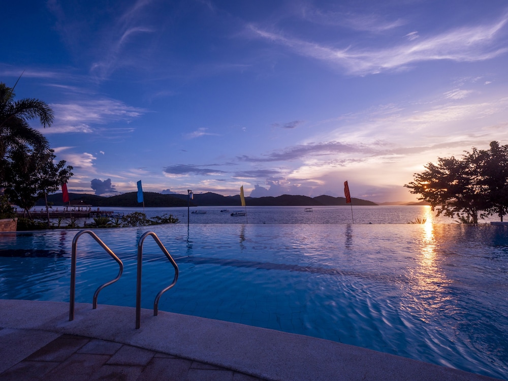 sunlight eco tourism island resort