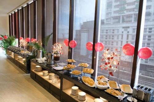 red hotel cubao quezon city