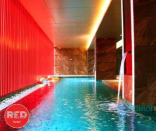 red hotel cubao quezon city