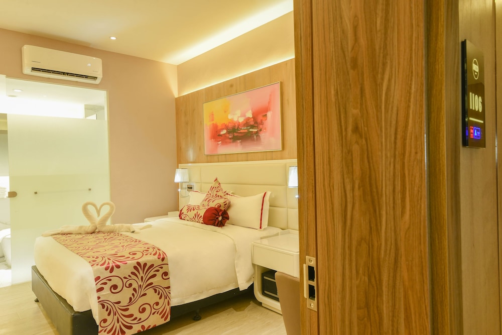 red hotel cubao quezon city