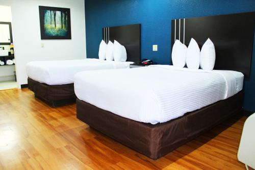 Stay Express Inn Dallas Fairpark Downtown - Adults Only,Mesquite>>Dallas,2 star