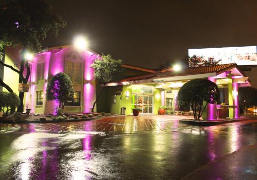 Stay Express Inn Dallas Fairpark Downtown - Adults Only,Mesquite>>Dallas,2 star