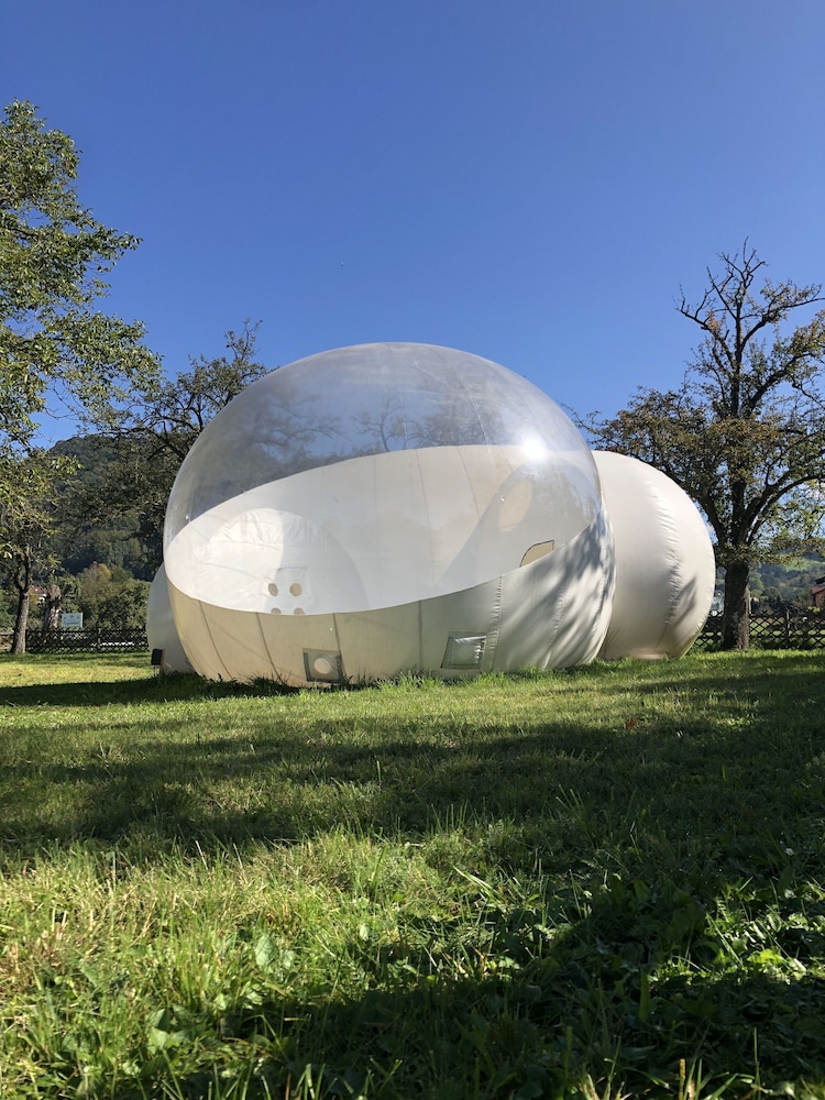 bubble tent hotel