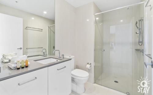 circle on cavill q stay