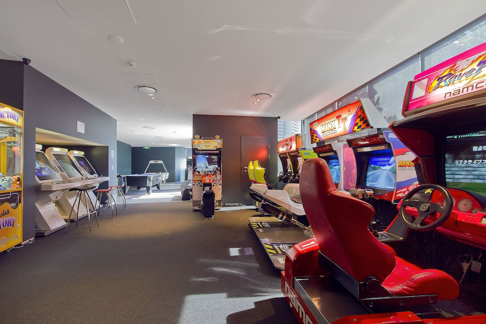 circle on cavill q stay