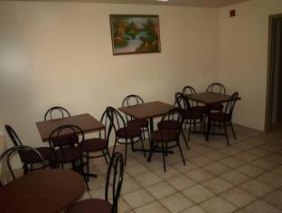 econo lodge
