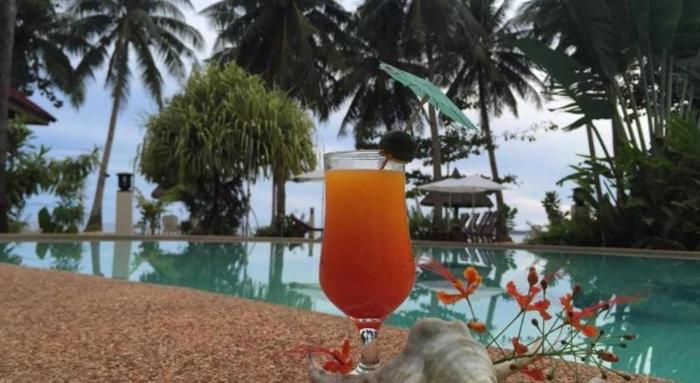 cherinicole beach resort