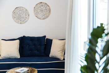 georgioupolis plaza suites