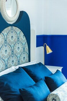 georgioupolis plaza suites