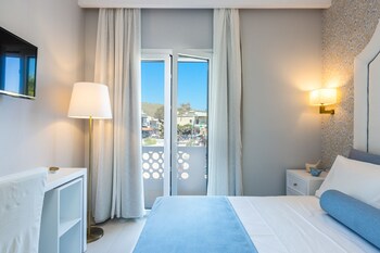 georgioupolis plaza suites
