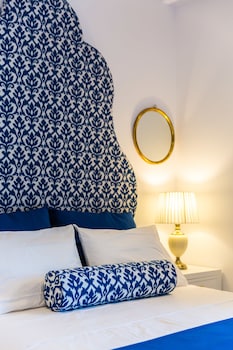 georgioupolis plaza suites
