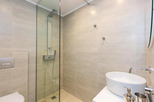 georgioupolis plaza suites