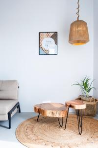 paros comfy suites