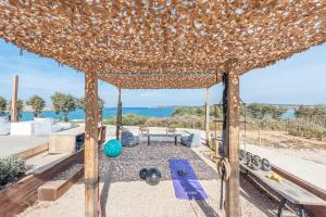 paros comfy suites