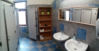 house budkovic hostel