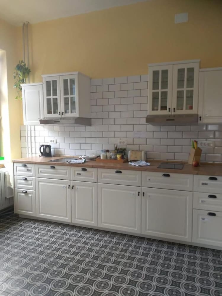 house budkovic hostel