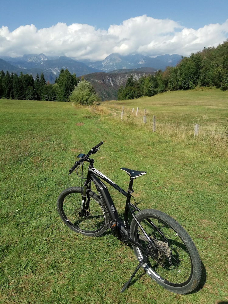 house budkovic hostel