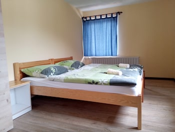 house budkovic hostel