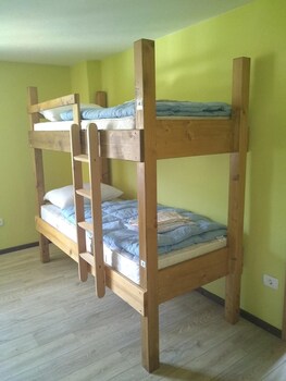 house budkovic hostel