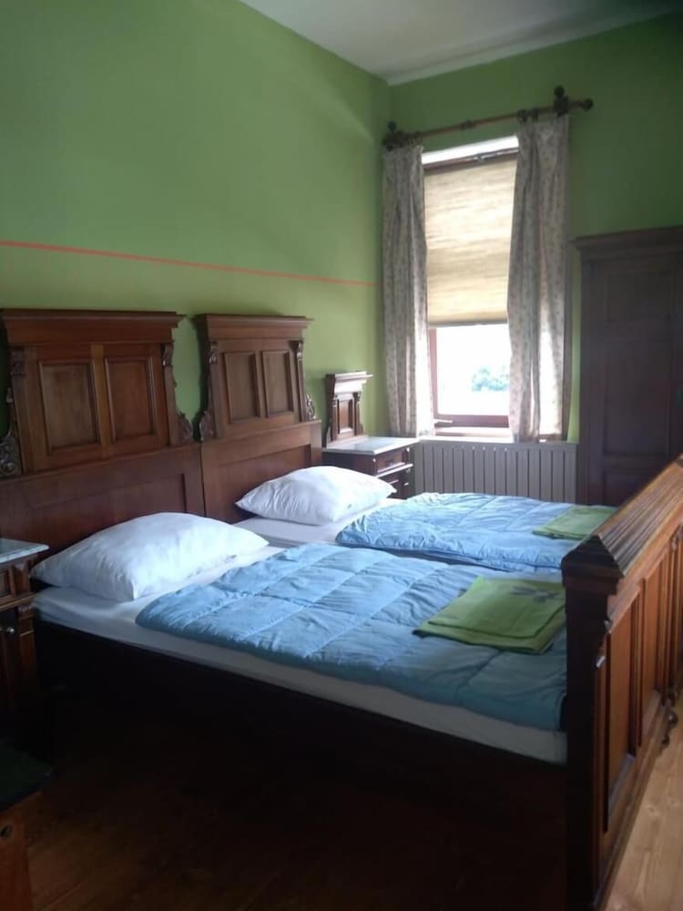 house budkovic hostel