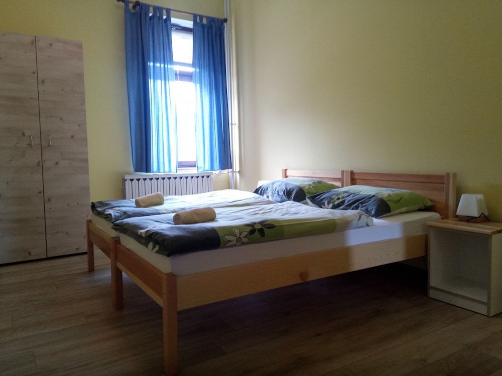 house budkovic hostel