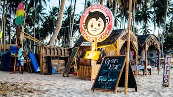 mad monkey hostel nacpan beach adults only