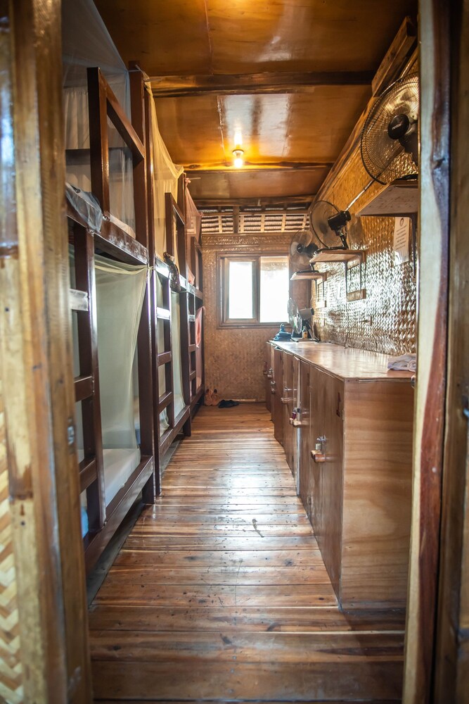 mad monkey hostel nacpan beach adults only