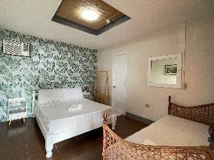 Juness Beach Resort,In Morong,2 star