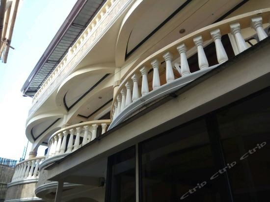 erikos house