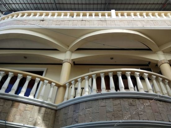 erikos house
