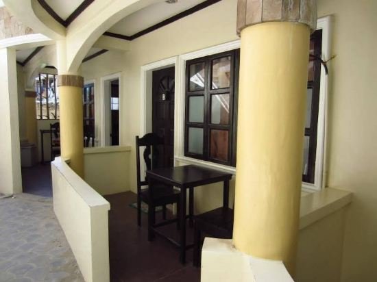 erikos house