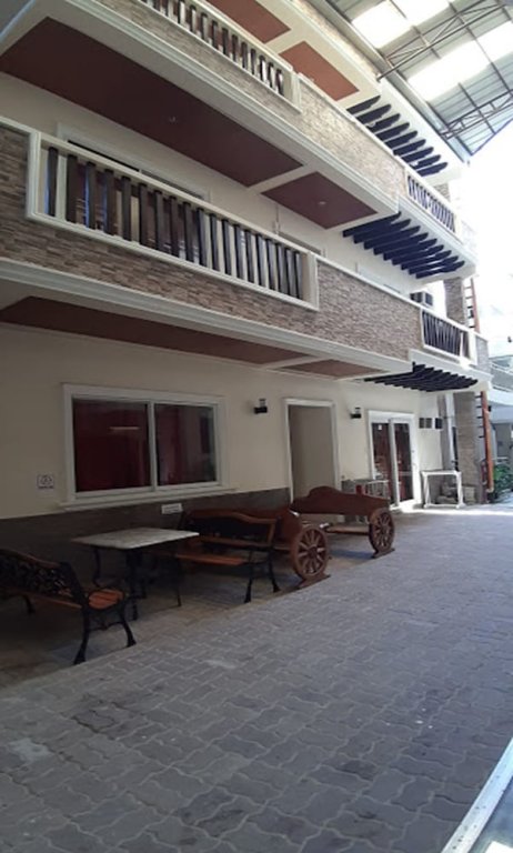 erikos house