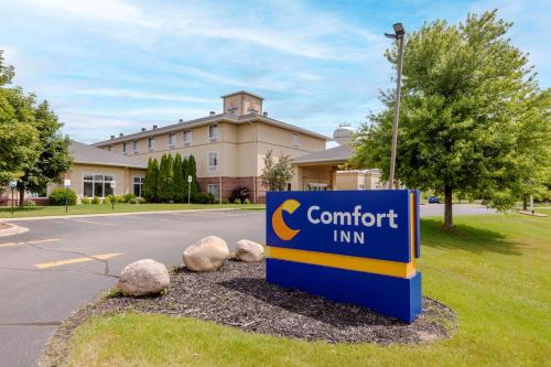 Comfort Inn Plover-Stevens Point,Stevens Point>>Plover,3 star
