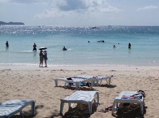 st vincent cottages dee and timmy side