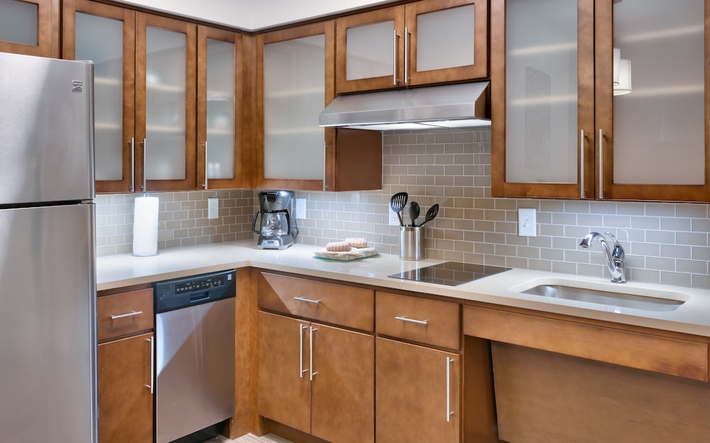 staybridge suites lehi traverse ridge center an ihg hotel