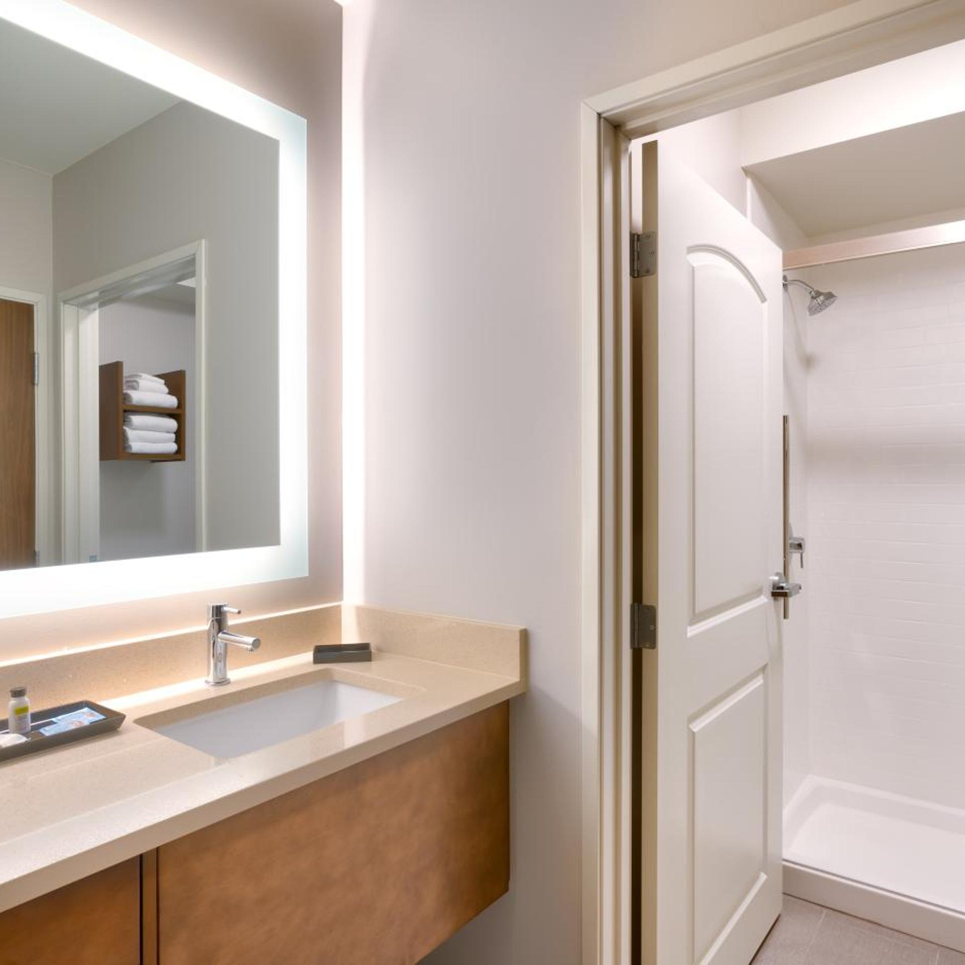 staybridge suites lehi traverse ridge center an ihg hotel