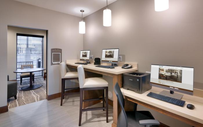 staybridge suites lehi traverse ridge center an ihg hotel