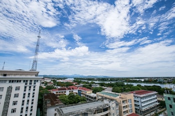 midtown hotel hue
