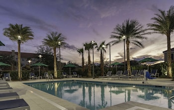 hyatt place sandestin at grand boulevard