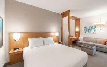 hyatt place sandestin at grand boulevard