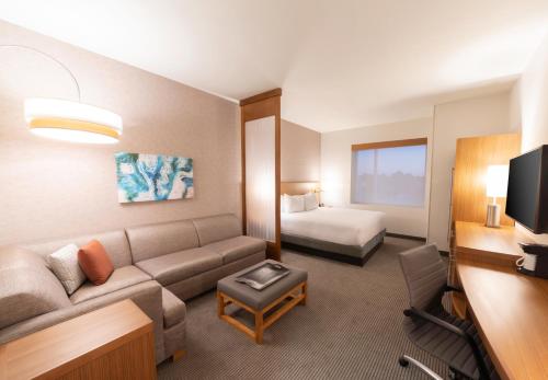 hyatt place sandestin at grand boulevard