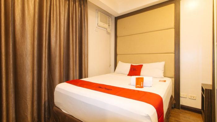 reddoorz premium west avenue quezon city