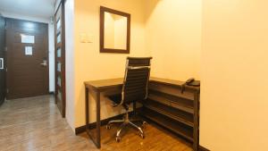 reddoorz premium west avenue quezon city